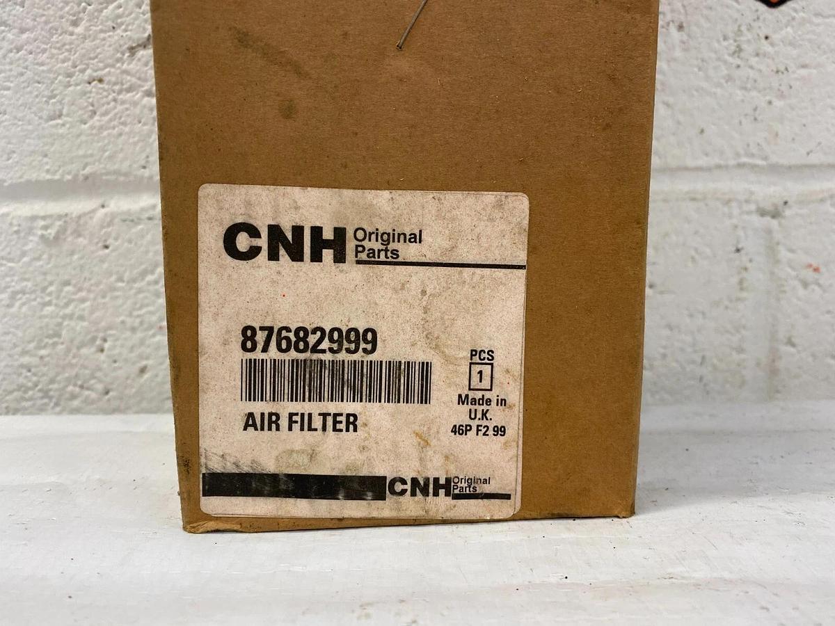 CNH 87682999 Air Filter