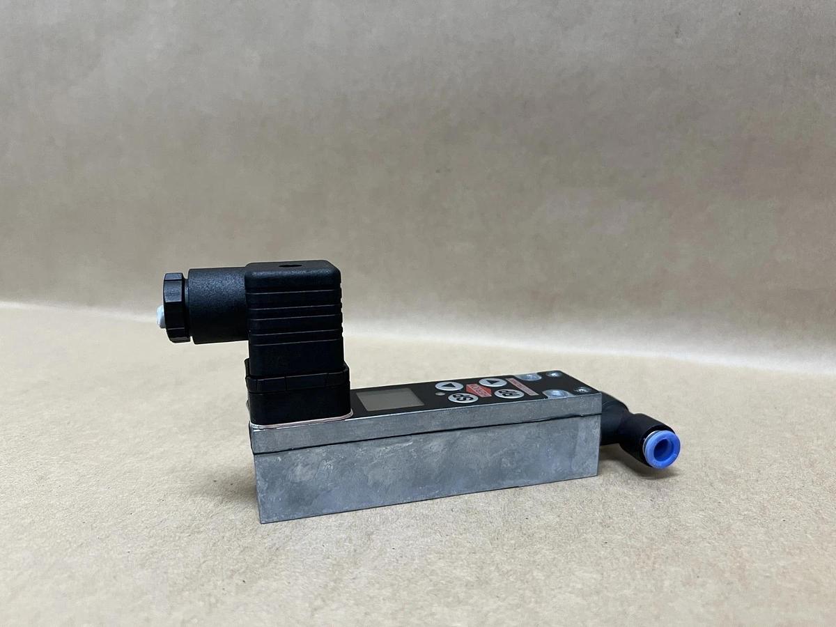 Used Herion 0886100 Fluidtronik Pressure Switch