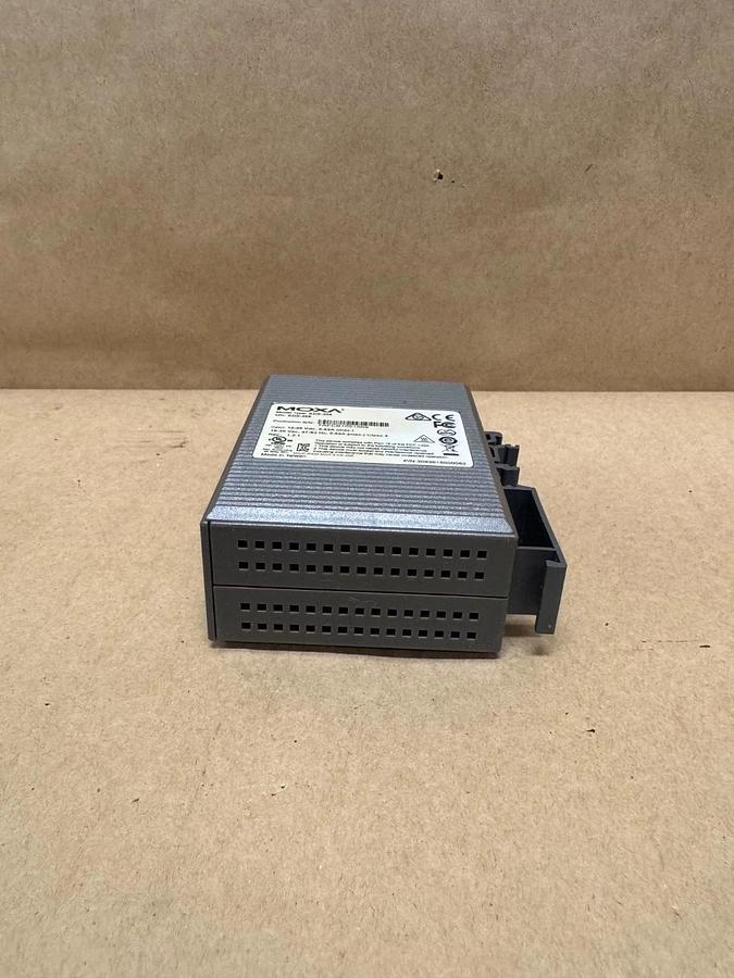 Used Moxa EDS-208 8-Port Ethernet Switch, 12-45VDC