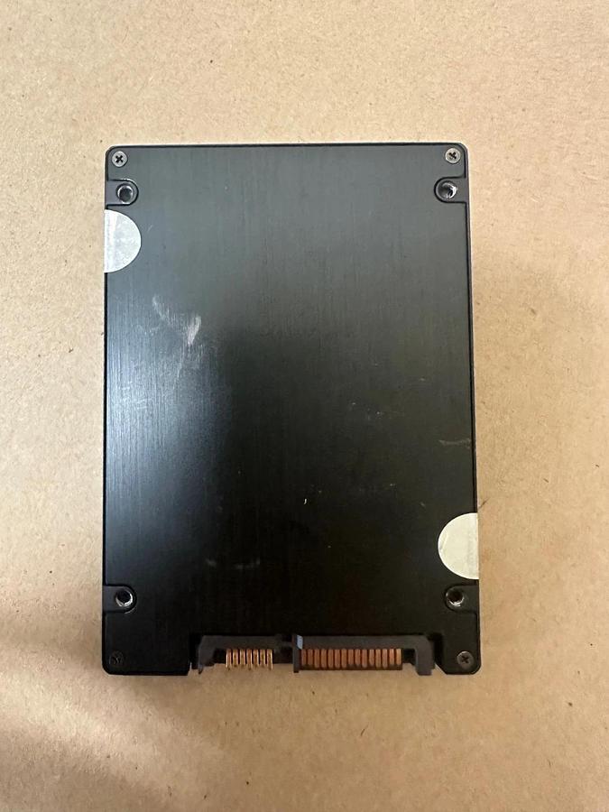 Used CORSAIR CSSD-V32GB2 NOVA Series V32 32GB 2.5” Solid - State Drive