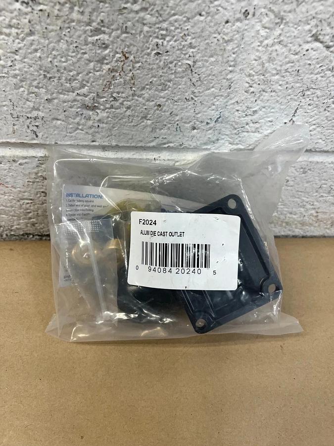 Used Rapid Air F2024 FastPipe Wall Outlet