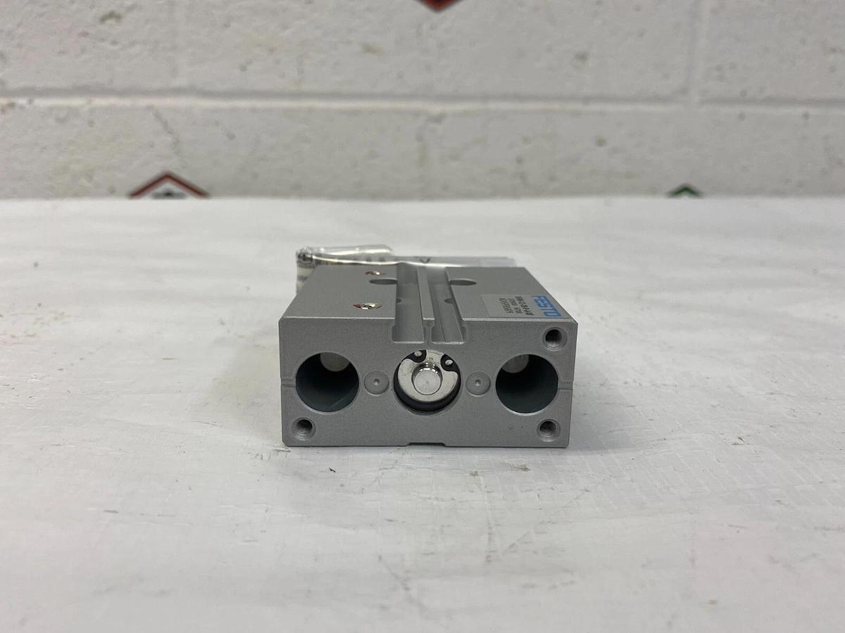 Used Festo DFM-12-20-P-A-KF 170900 N708 M2V5PF8587H