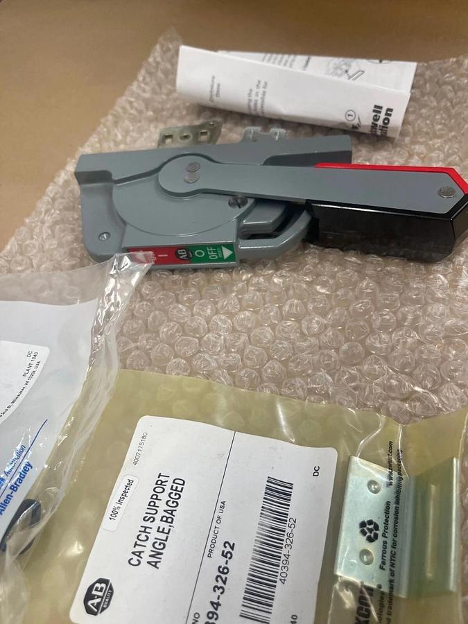 Used Allen-Bradley 1494F-M1 Ser A Bulletin 1494F Metal Disconnect Handle (Small)