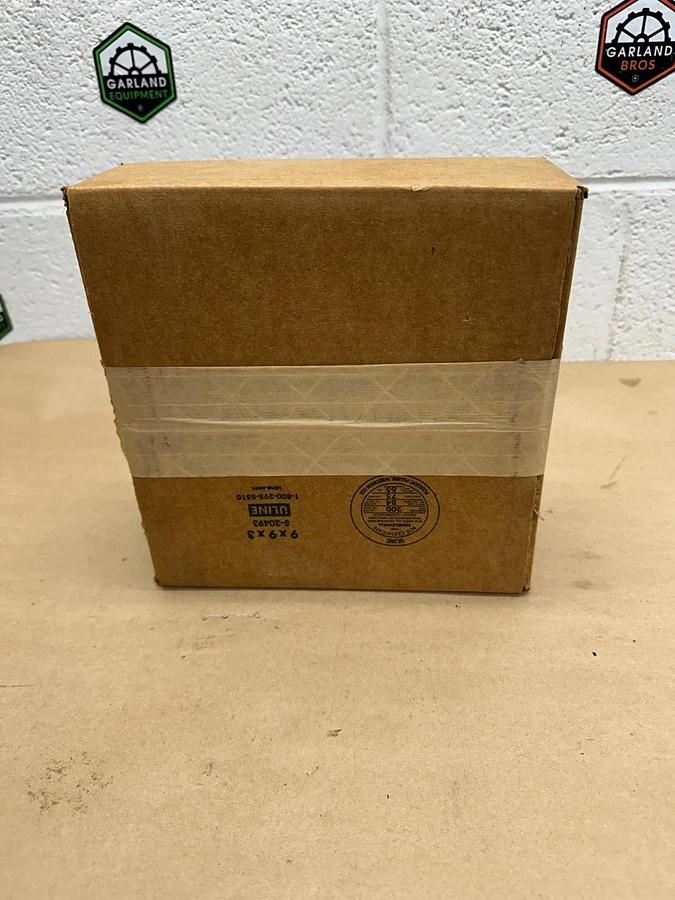 Used NAPA 2447 Gold Air Filter - Lot of 2 *NEW*