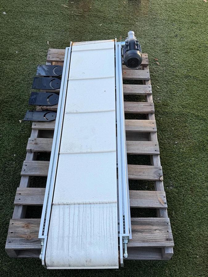 Used 65” Conveyor w/ TE FC 63M4B-40 H .24Hp Motor and Bonfiglioli VF44 P1 P63B14 Gear