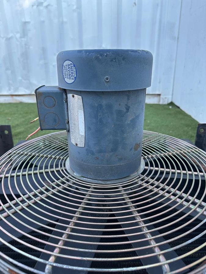 Used AKG ACD40-3 250Psi Heat Exchanger w/ Leeson 110048.00 1Hp Motor @ 1725Rpm