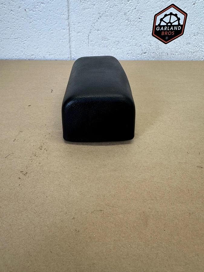 Used CAT 4V-1135 Cushion A