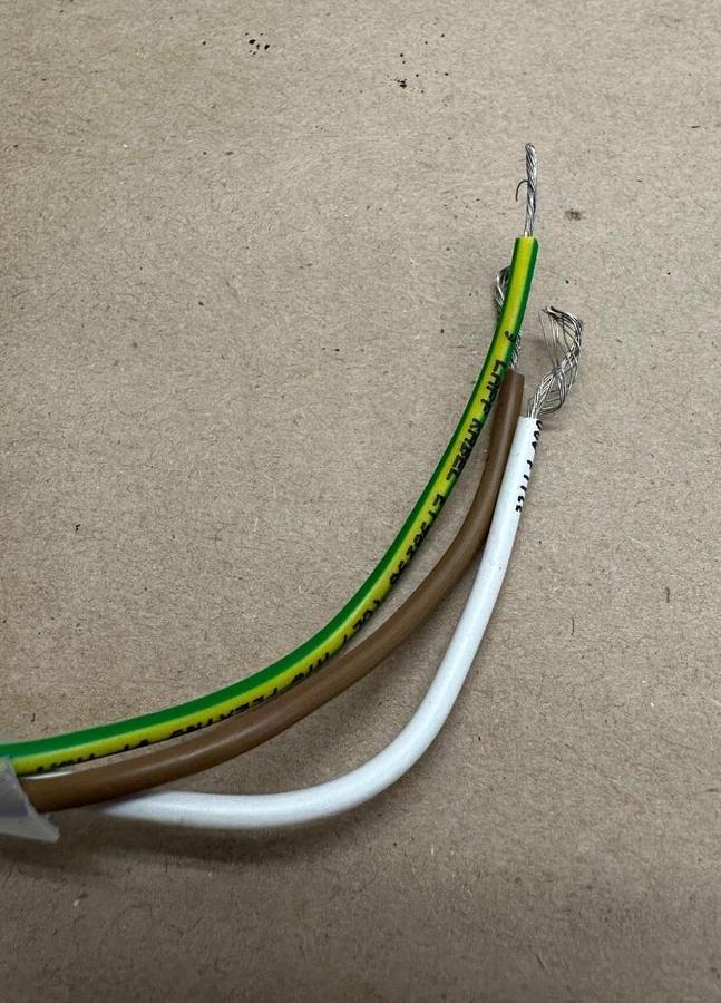 Used ASTEC MP4-1E-4NL-4NQ-00 Power Supply, Internal Fuse Input, 100-240V, 400Watts