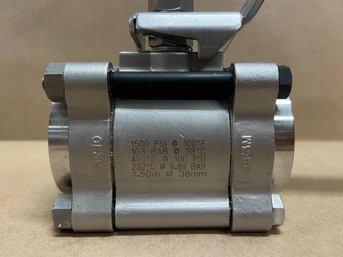 Whitey/Swagelok SS-68TSW32T 1500 PSI @100F, 2" Socket Weld Ball Valve
