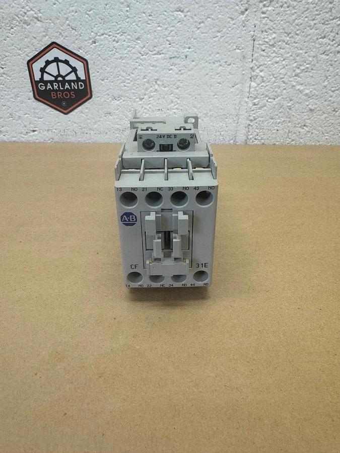 Used Allen Bradley 700-CF310Z Contactor Relay Series A