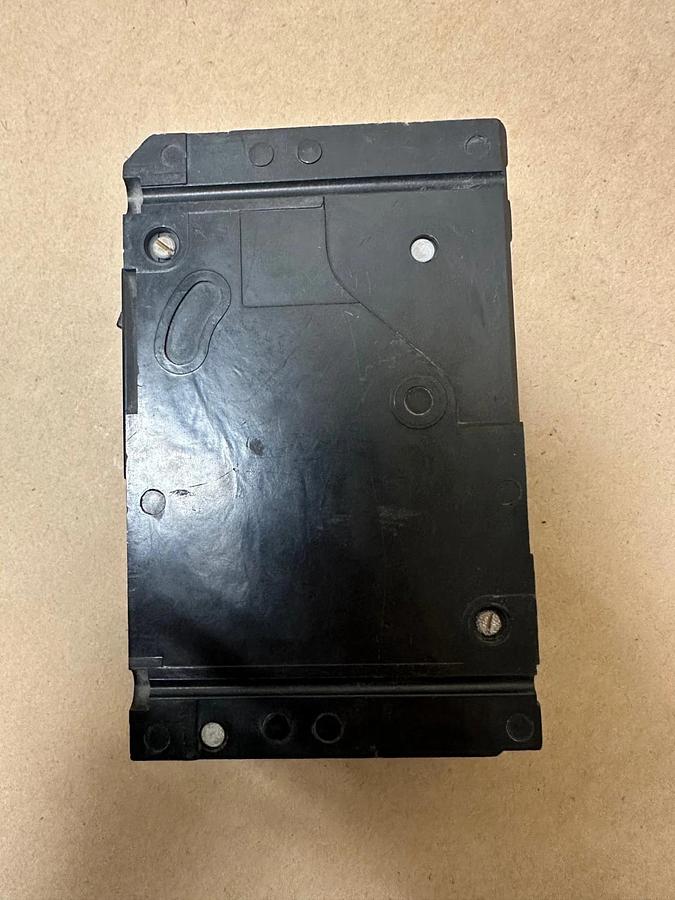 Used Gould I-T-E E42B020 20A 2 Pole Circuit Breaker