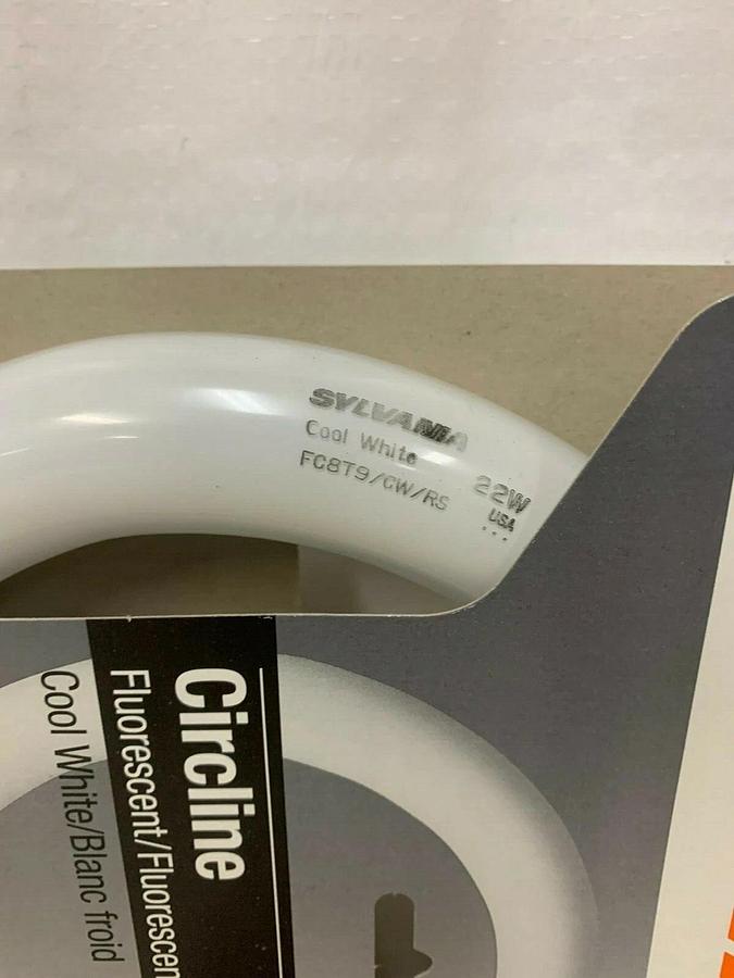 Used Sylvania Circline Fluorescent Cool White Round light 8 inches 22 Watt (Lot of 2)