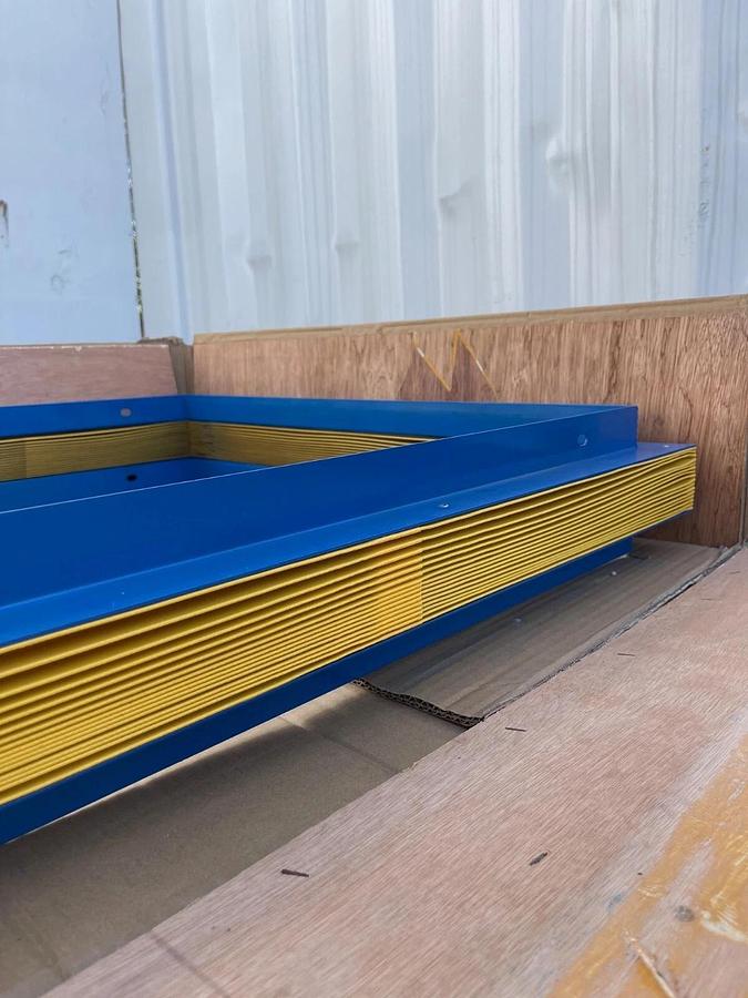 Global Industrial 989019 Bellows Package, 48x28 for Power Scissor Lift