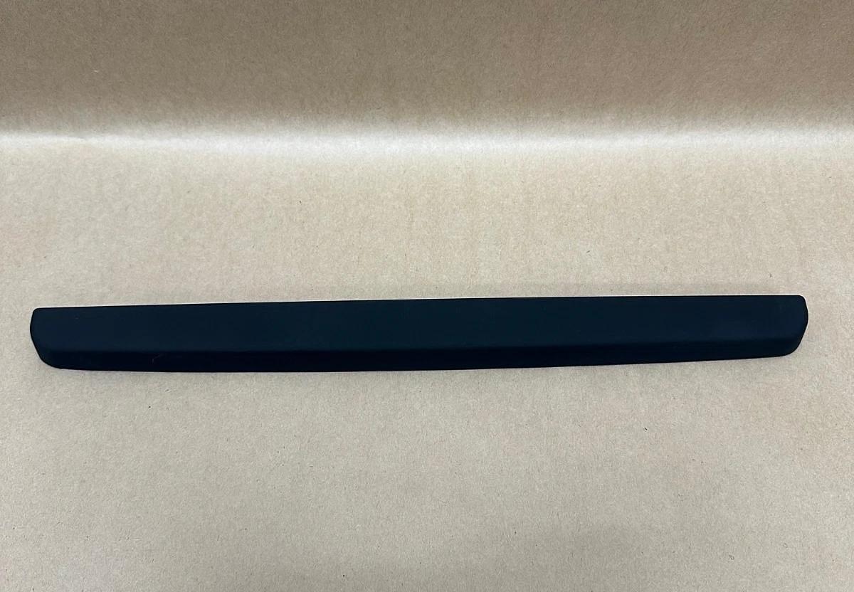 Used ERGOTRON 97-533 Antimicrobial Keyboard Wrist Rest *NEW*