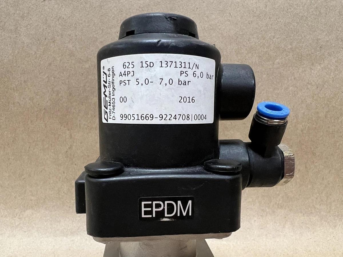 Used Gemü 625 15D1371311/N Pneumatically Operated 2-Way Diaphragm Valve
