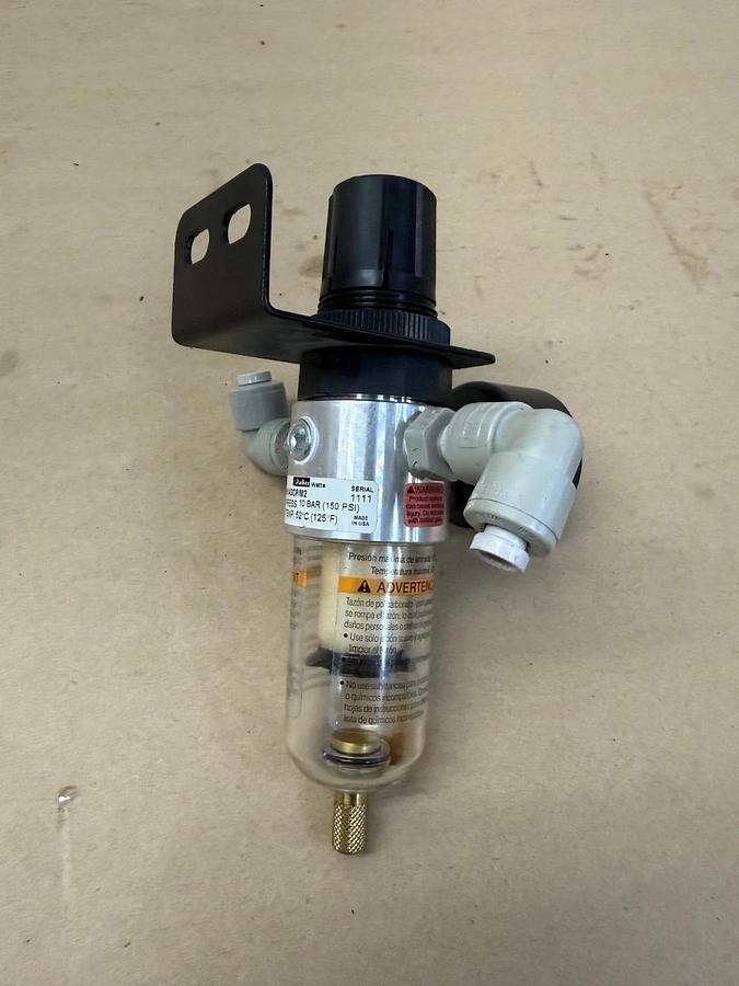 Used Parker B548-01AGCP/M2 Pneumatic Filter Pump, Max Pressure: 10 Bar (150PSI)