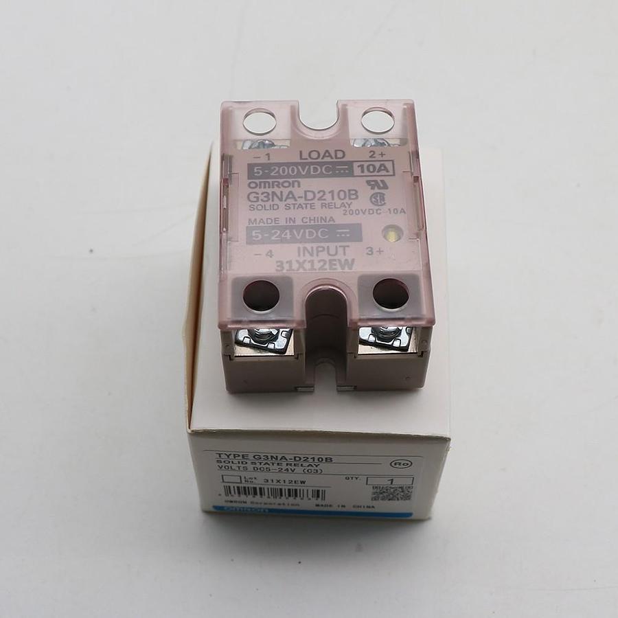 Used OMRON G2R-2-S(S) Relay w/ 10Z0EW Base