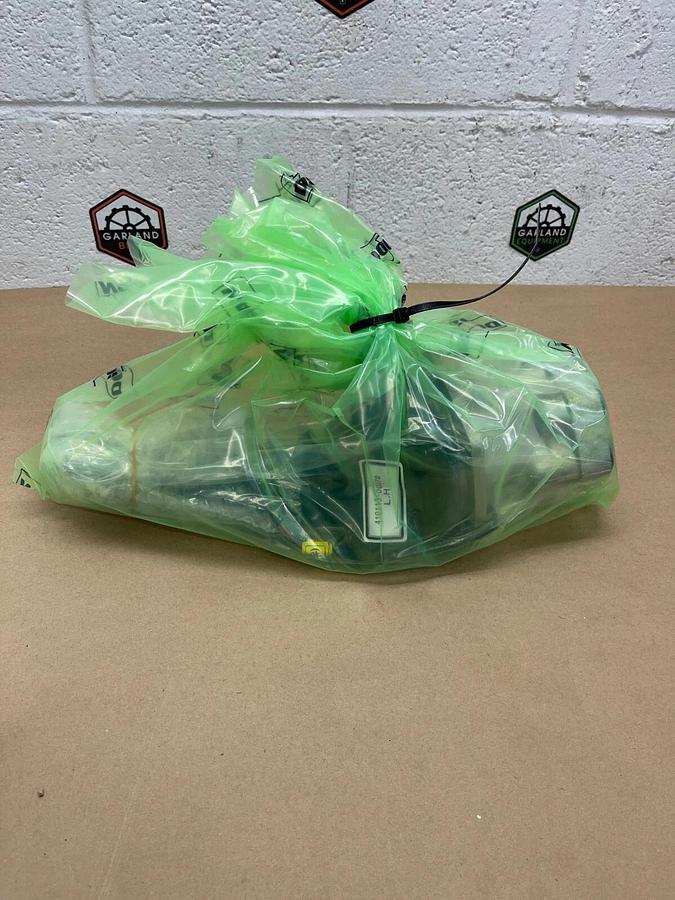 Doosan 410113-00378 Left-Hand (LH) Joystick Valve, Hydraulic Joystick Valve Assy