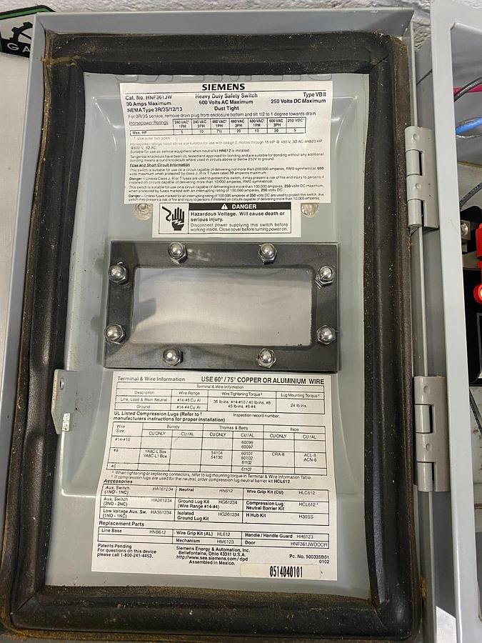 Used Siemens HNF361JW Heavy Duty Safety Switch Type VB II 30A 600VAC 250VDC