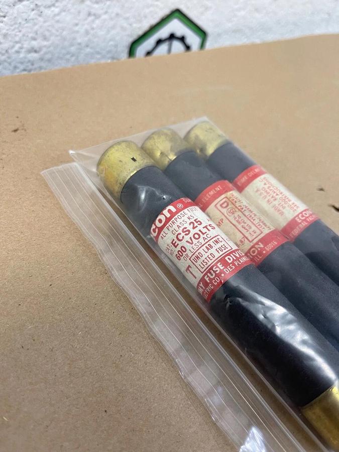 Used Econ ECS 25/20A, Class K5, Time Delay, Dual Element, All Purpose Fuse - Lot of 3