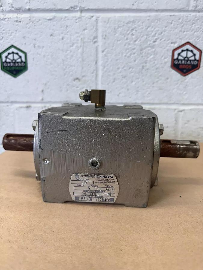 Used Hub City 165M 0221-12908-596 - Bevel Gear Drive 1:1 Ratio