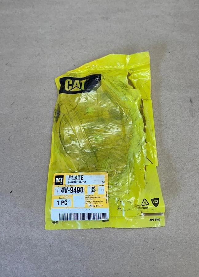 CAT 4V-9490 Plate *NEW*