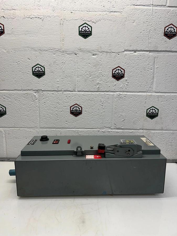 Used Square D SCG14 30 Amp Safety Switch