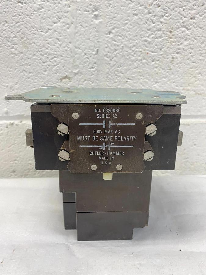 Used Cutler-Hammer C10D-1 Nema Size 2 Contact Kit Max 3 PH 45 Amp
