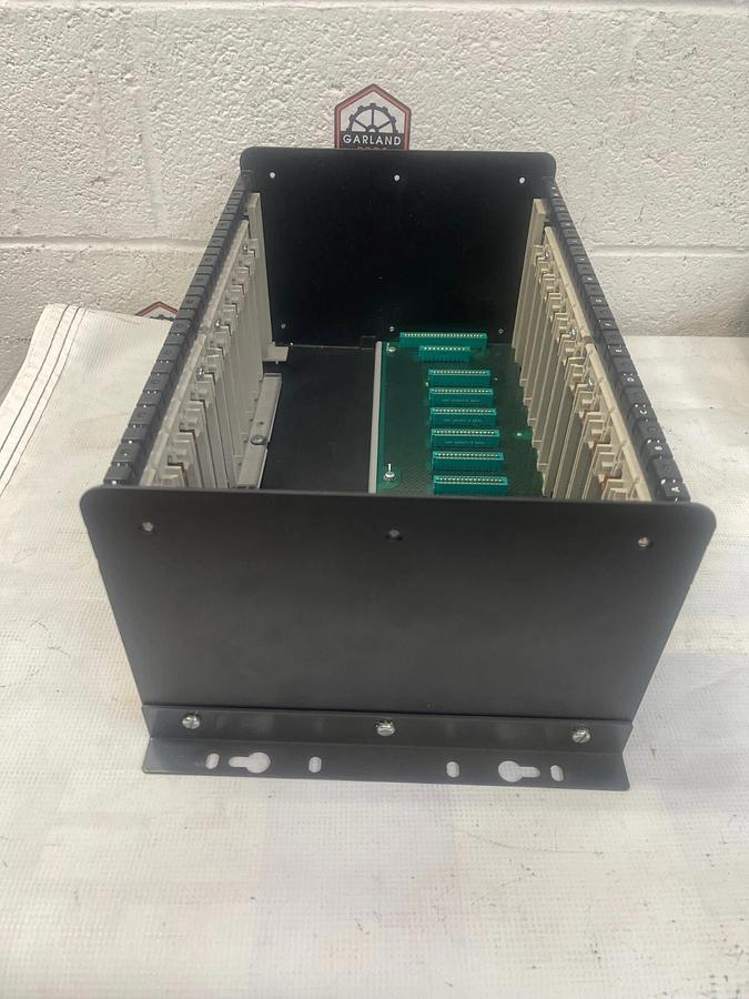 Used Industrial Solid State Controls 621-9990 IPC 621 I/O Rack