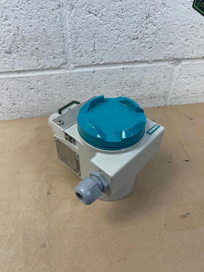 Used Siemens 7MF4020-1FA00-1AA1, SITRANS P, Transmitter