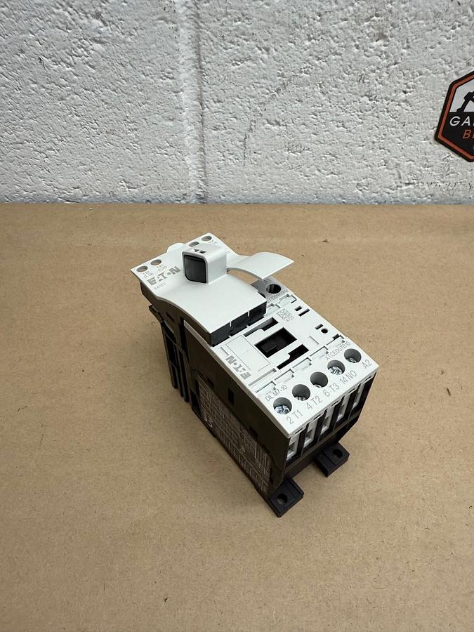 Used Eaton DILM7-10 Contactor w/ OXM12DM, OXM12DE, Mechanical Connection Elements NEW