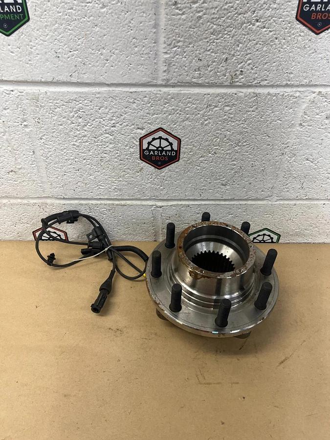 Used BT 515082 200425 Front Driver/ Passenger Wheel Hub Bearing