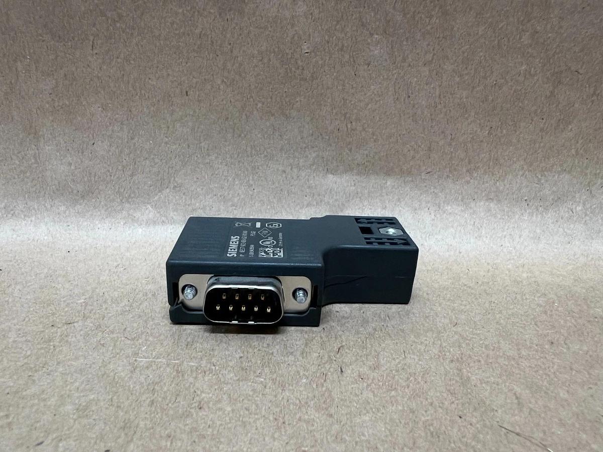 Used Siemens 6ES7 972-0BA52-0XA0 Connector - Lot of 4