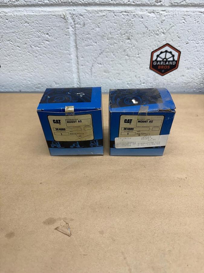 CAT 3E4889 Mount Assembly - Lot of 2