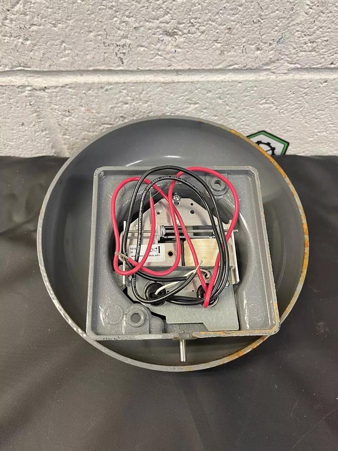 Used Edwards Signaling 439D-8AW Fire Bell 20-24 VDC