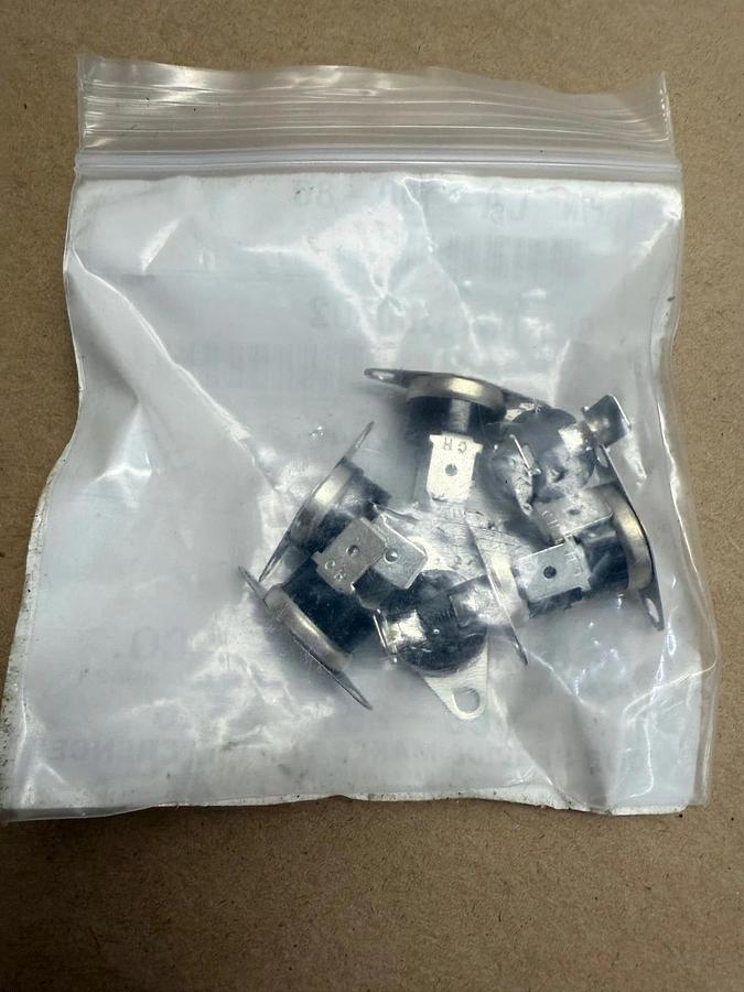 Used SELCO Products CA-100-80, 1/2 Disc Thermostat, Qty 7 *NEW*
