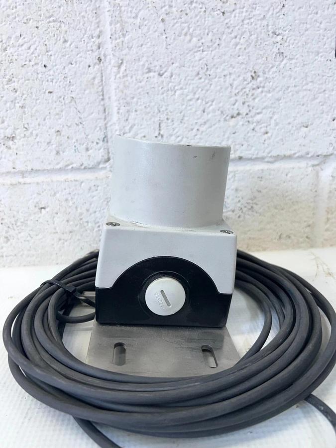 Used Siemens 3SU1851-0AA00-0AC1 Empty Enclosure