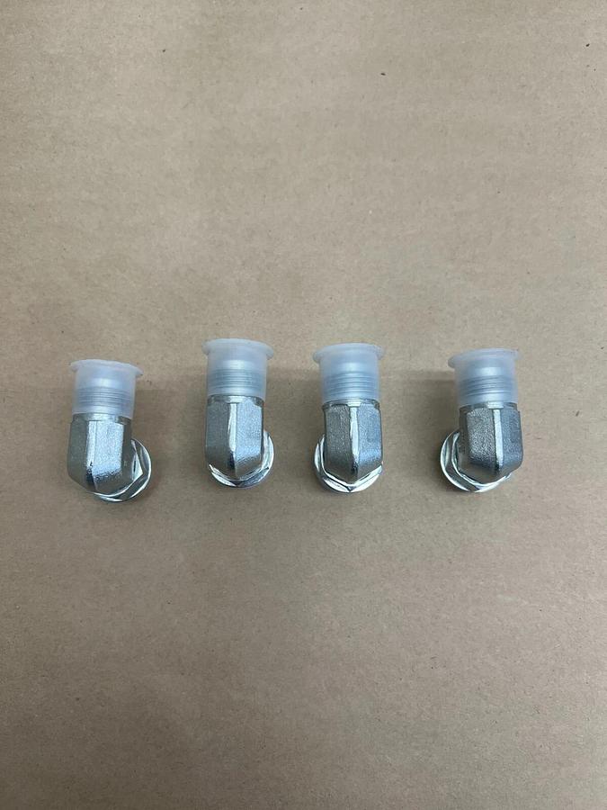 Used Parker SK1119 (x2), SK0819, SK0719 Hydraulic Elbow Connectors - 4 Total Pieces