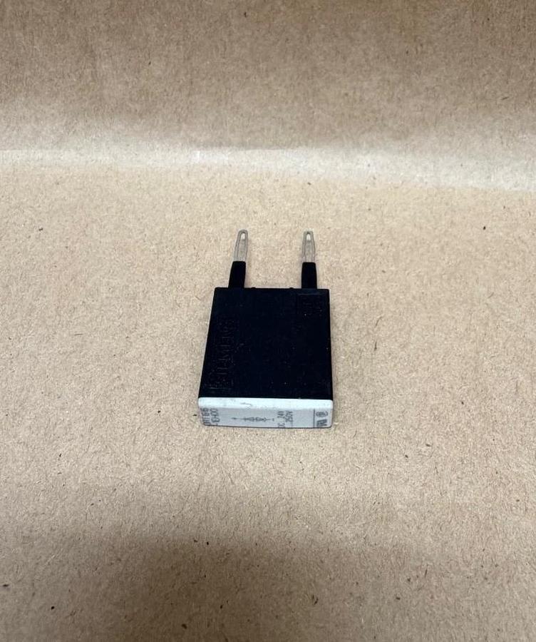 Used Siemens 3RT1916-1EH00 Surge Suppressor - Lot of 6