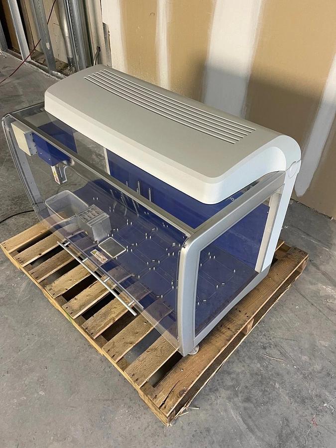 Used Eppendorf epmotion 5075 Automated Liquid Handler