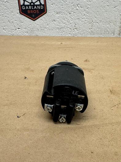 Used Allen Bradley 800T-U19 Series Q, Potentiometer, 2500Ω, 300V AC/DC, 2W