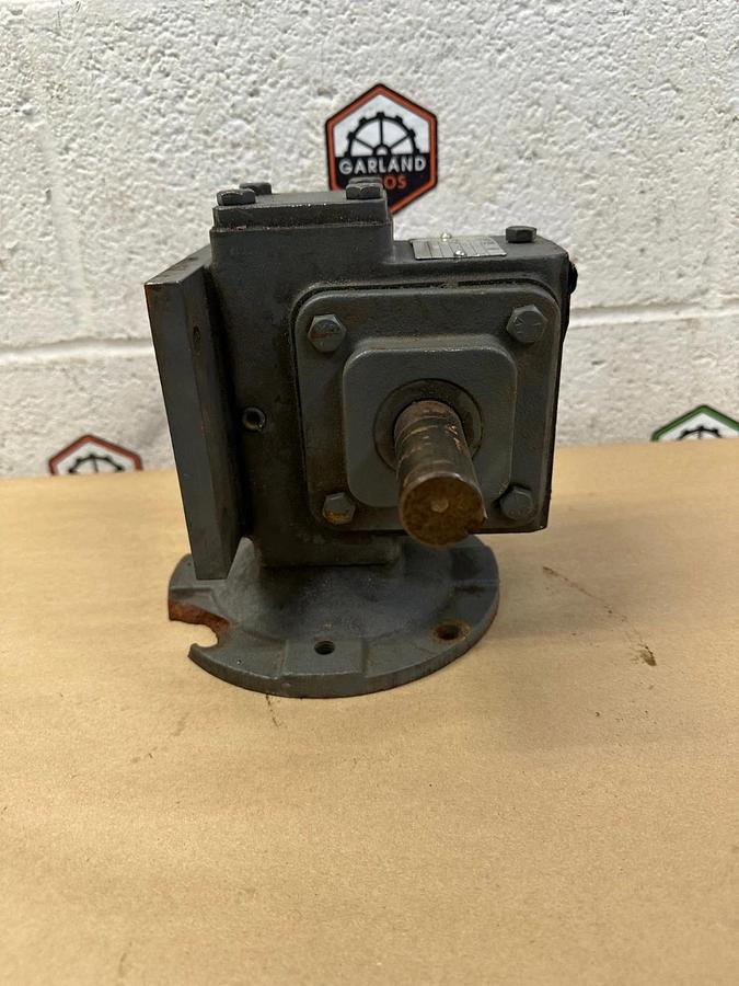 Used Winsmith 917MDB 30:1 Ratio Gear Reducer, Broken Mount