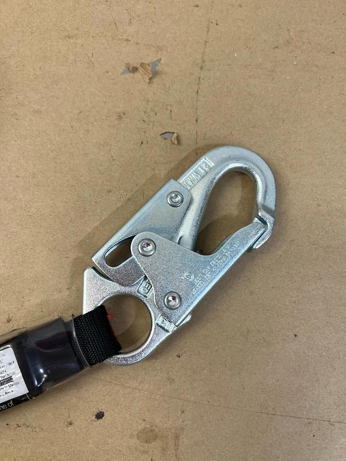 Honeywell MFLC-3-Z7/9FT Turbo Lite Personal Fall Limiter