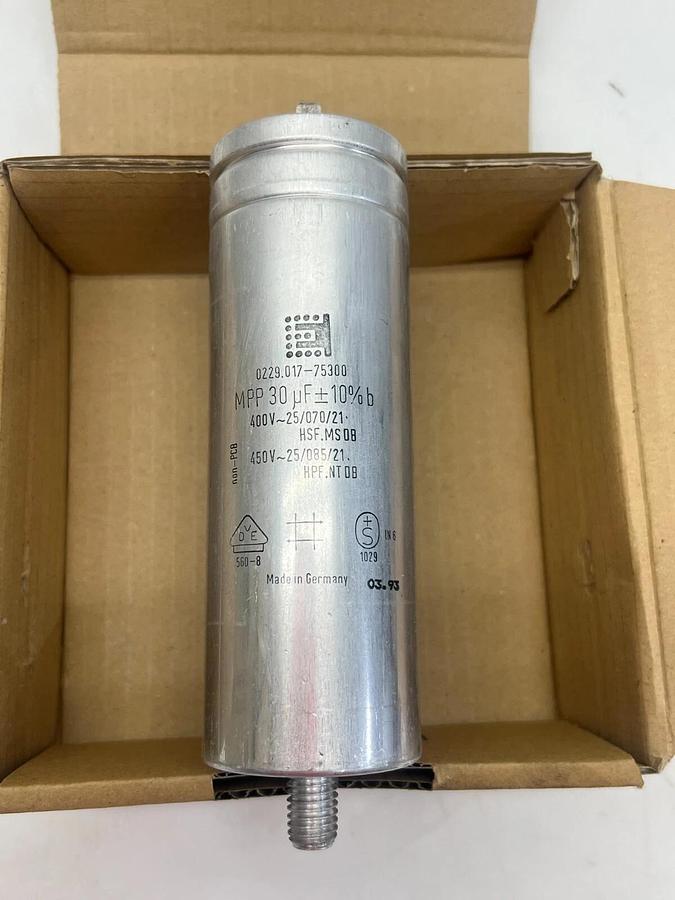 Xeikon 30uF-400V Capacitor