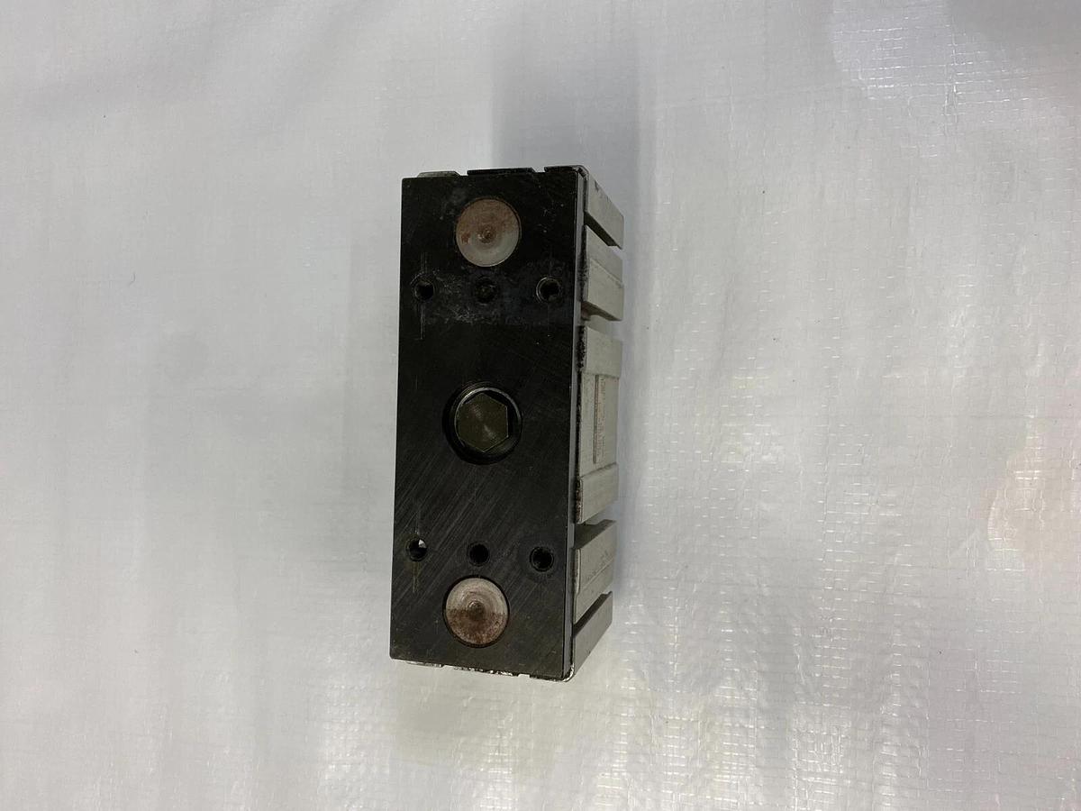 Used SMC CDQ2A32-01-56130 Compact Cylinder