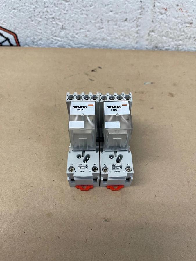Used Siemens 3TX7144-4E5, Socket 10A 300V w/ Siemens 3TX7111-3DC03C Relay - Lot of 2