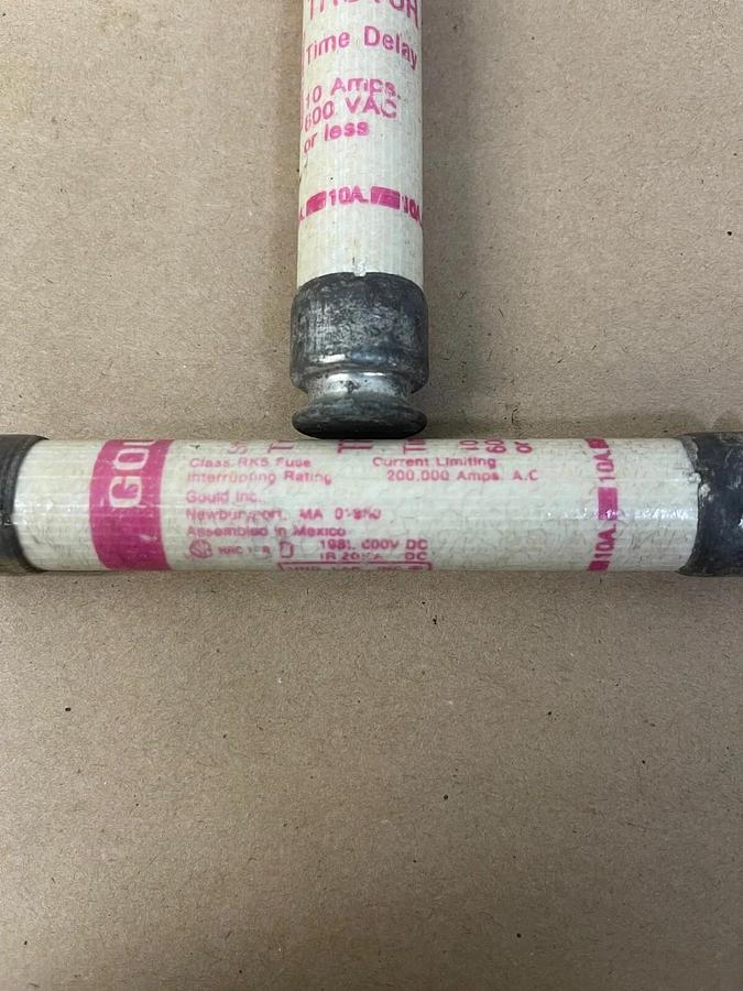 Used Gould Shawmut TRS10R Fuse, Time Delay, Tri-onic, 10 Amps, 600 VAC - Lot of 2