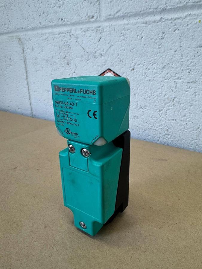 Used Pepperl + Fuchs NBB15-U4-A2-T Inductive Proximity Sensor