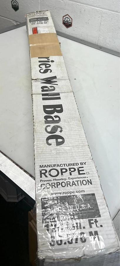 Used Roppe Corporation 40C73P175-017 Base 700 CB 1/8 P 4 Rubber Wall Base (15 pcs)