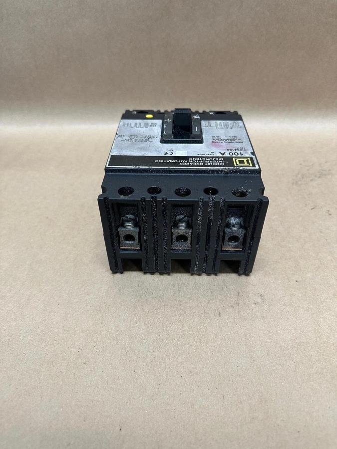 Used Square D FC34100, 100A Circuit Breaker